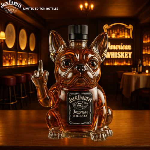 WhiskeyDyr  bottle - the best whiskey bottle for your home!